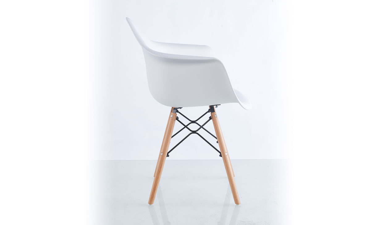 Chaise Lola : Style Scandinave en bois