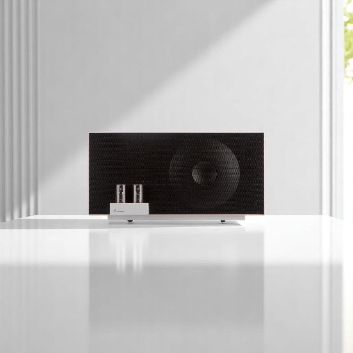 Enceintes Lanchiya Hybrides avec Tubes à Vide