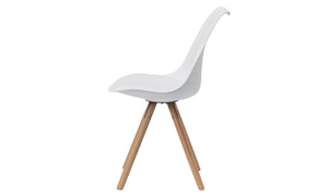 Chaise Camélia : Style Scandinave en bois