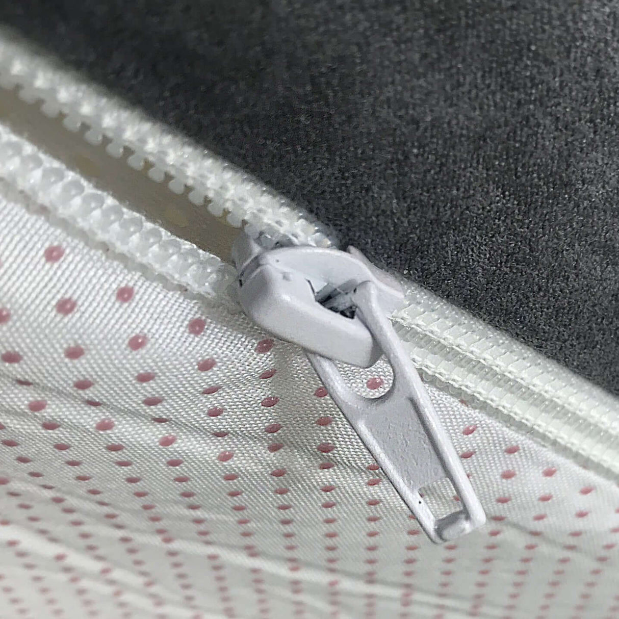 Matelas Signature : Mousse à mémoire de forme et Mousse Haute Résilience, 24 cm, Déhoussable